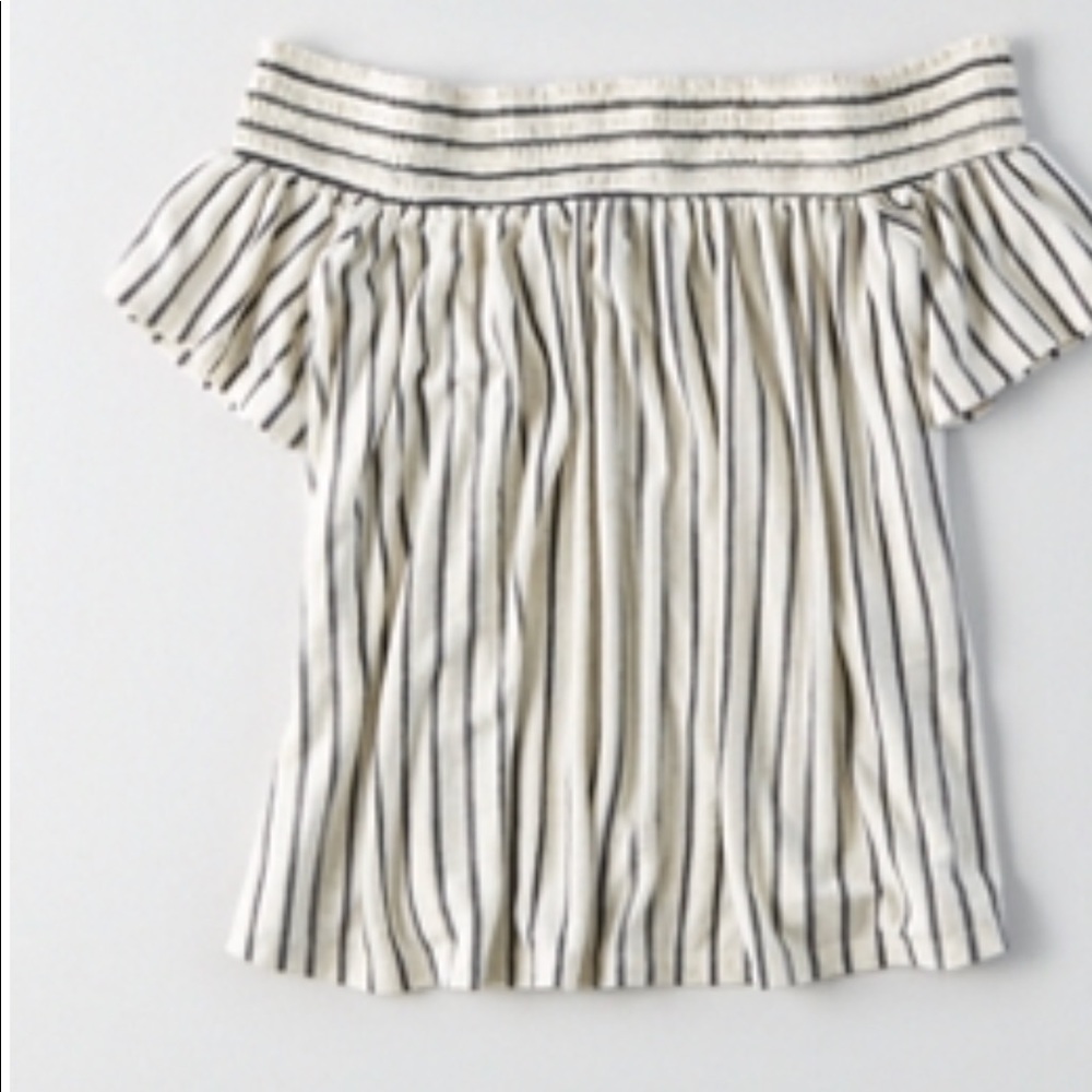 AEO off shoulder top
